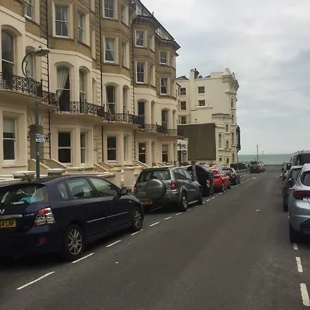 Olive Tree Apartment Hove Exterior photo